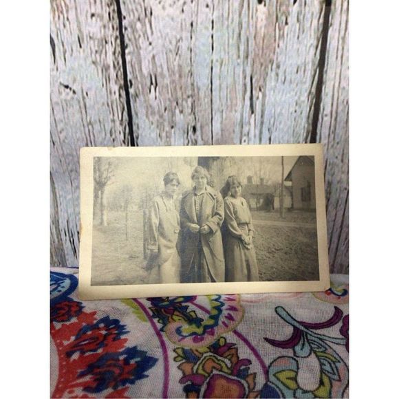 Antique Real Photo Postcard ~ 3 Sisters ~ Esther, Ruth, and Emma Harshman Early - Picture 8 of 12